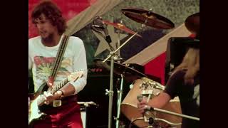 Steve Gaines guitar solo - Lynyrd Skynyrd (Live at Oakland Coliseum Stadium, 7/2/1977)