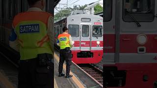 vol.20 ~ Krl 8003 Commuter Line sampai Stasiun Cawang #krl