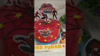 kue ulang tahun tema spiderman