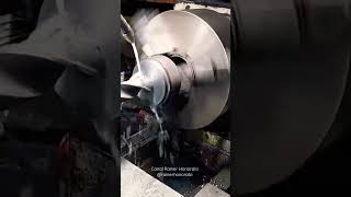 furando ferro fundido torno#parte1 #shorts #short #top #motor #cars #foryou #fy #bad #machine #viral