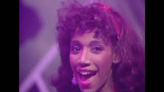 Sister Sledge - Frankie (Studio, TOTP)