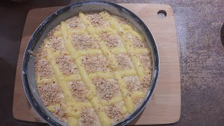 [subtitles]la famosa torta alla crema pasticcera/ingredienti sempliceسهلة كيكة بالكريم باتيسري