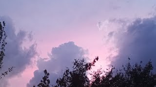 Bonito anochecer y otra tormenta eléctrica nocturna en Madrid, España 29 Agosto 2024.