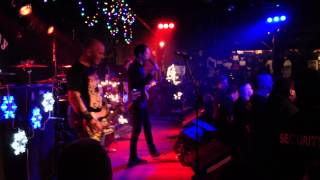 Bouncing Souls "Lay 'Em Down And Smack 'Em, Yack 'Em" Home For The Holidays 2013 Day 1