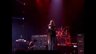 Ozzy Osbourne "Let Me Hear You Scream" Ozzfest 2010