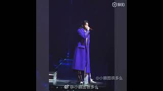 Kris Wu | Supermodel in LV Violet Trench Coat🤗Time Boils the Rain performance 2019 Alive Tour