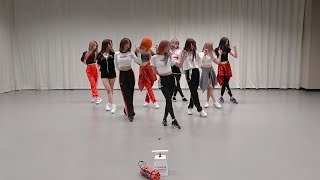 fromis_9 (프로미스나인) - LOVE BOMB Dance Practice (Mirrored)