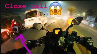 R15V3 Vs KTM RC200/ Crazy street fun/ close calls / Night fun