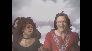 Les Humphries Singers with Liz Mitchell (Boney M.) - We'll Fly You To The Promised Land (1971)*