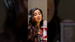 Angelic Shreya Ghoshal ❤️  - Thodi Der Aur Thehar Ja - Full Screen / Use Earphone