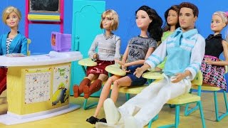 Barbie ve Ailesi Bölüm 77 - Veli Toplantısı