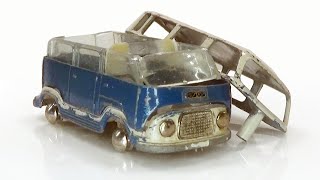 Renowacja modelu Ford Taunus Bus Duńskiej firmy Tekno z 1957 roku.