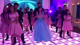 Vals Damas y Chambelanes XV Valeria