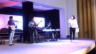 Botez Stefania feat. Casa Painii Band - Cand sunt trist si obosit