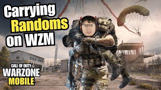 Carrying my Dad & Randoms on Warzone Mobile...😱