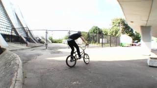 Extreme Academy - BMX - trick: 360