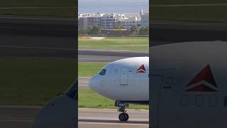 DEMTA AIRLINES | BOEING B767-300ER | TAXI | LISBON HUMBERTO DELGADO INTL AIRPORT LPPT-LIS