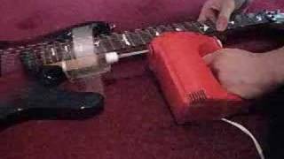 How to play Pulp Fiction theme on your guitar