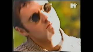 Oasis - Don't Look Back In Anger [1995]