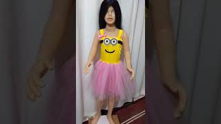 Vestido de Minions. Ideas de disfraces infantiles