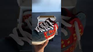 Nike Dunk High Premium SB “Quagmire” - GIGGITY GIGGITY (Family Guy)