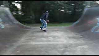 Arbury skatepark #agressiveinline  how to Fakie 360.. over the shoulder.