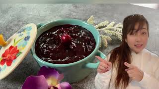 EASY HOMEMADE CRANBERRY  SAUCE