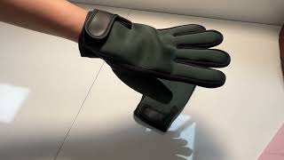 diving gloves