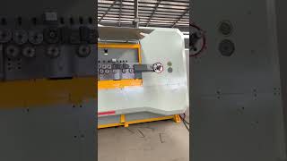 Automatic stirrup bending machine