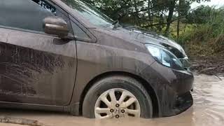 MOBILIO 4X2 OFF ROAD SIMAK VIDEONYA !!!