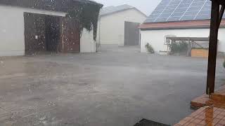 Heftiges Gewitter mit Starkregen und Hagel in Niederbayern