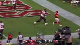 Patrick Mahomes was doing some Backyard football moves on this play 😳