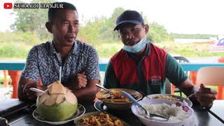 Acara makan makan masakan laut