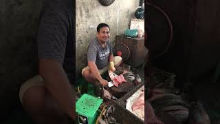 Fishman In Local Market #shorts #fish #markfet #real #shortvideos #marketscenes #siemreap