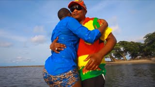 Koffi olomide feat Cindy Le Coeur - Maracas HD ( clip officiel )