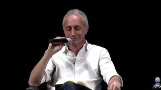 Travaglio su Berlusconi - "L’ESTORSIONE DELLA VILLA DI ARCORE"