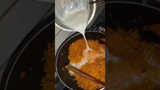 క్యారెట్ హల్వా తయారీ విధానం | how to make carrot halwa in telugu #carrothalwa #food #viralshorts