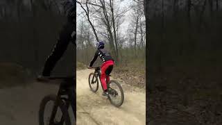 Clapping the hands on covenant at #mountaincreek #mtb #bikes