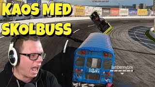 KAOS MED SKOLBUSS