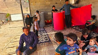 Rural life🏡 The Peren family installed the roof of the house with the help of workers