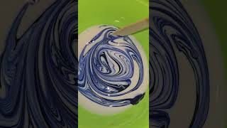 Mixing glue and violet paint so satisfying #satisfying  #craft  #glue  #slime