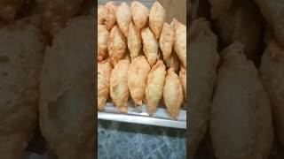 crispy  khoa ka gujiya #shortsvideo #youtubeshorts #gujiya_recipe #suchi's delicious kitchen