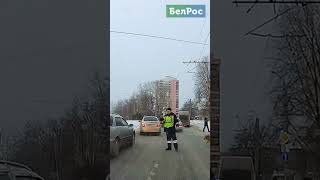 Этот гаишник точно попадёт в рай #shorts