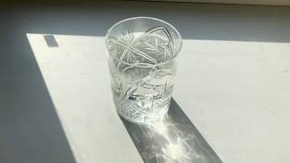 КАК налить ВОДУ в СТАКАН? | HOW to pour WATER into GLASS?