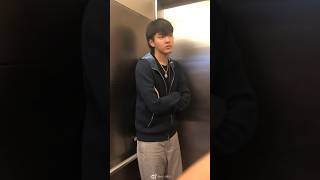 Kris Wu | cute moments with his Meigeni😂😘trying to chat but the door opens😄