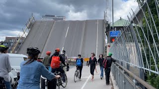 Stockholm bikes: Södermalm - Hammarby sjöstad. Relaxing bike ride on a summer day in Stockholm