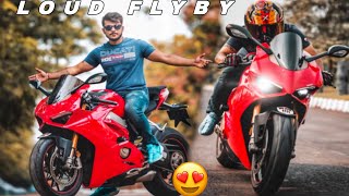 Ducati Panigale V4s & BMW S1000RR & Suzuki GSXR1000 Loud Flyby 🤩