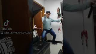 Sacando tus prohibidos jejeje 🤣😂 #tiktok #fly #humor #viral #risas #pasosprohibidos