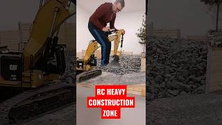 Huge RC EXCAVATOR LIFTS UP OPERATOR #shorts