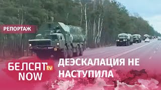 Мощная военная колонна едет по М1 в сторону границы